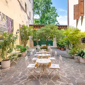 Hotell Boutique Scalzi - Adults Only, Verona